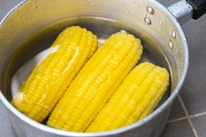 boiled sweet corn